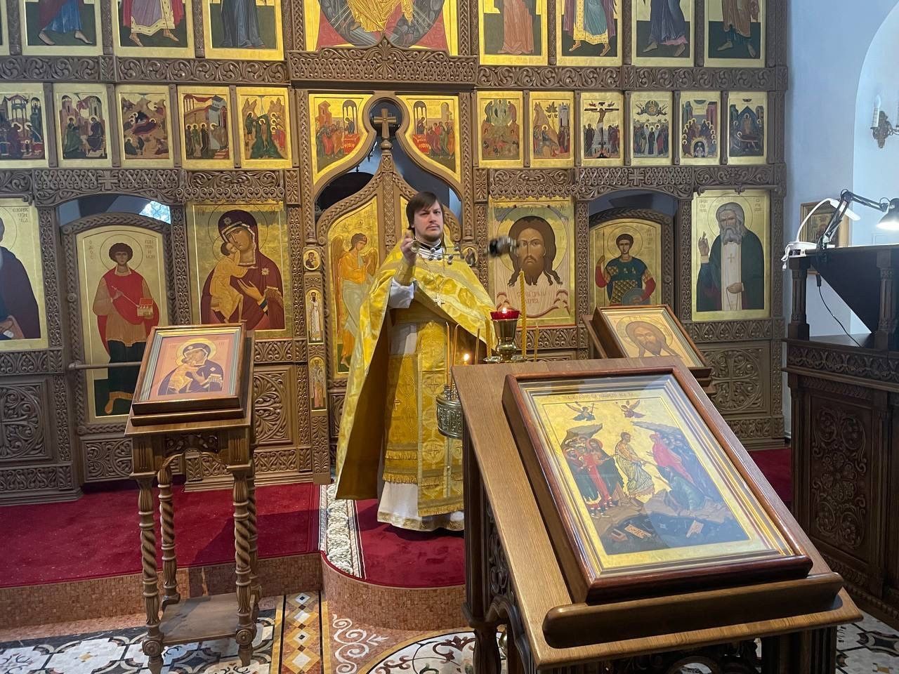 Литургия в первый день гражданского Новолетия, день памяти мученика Вонифатия