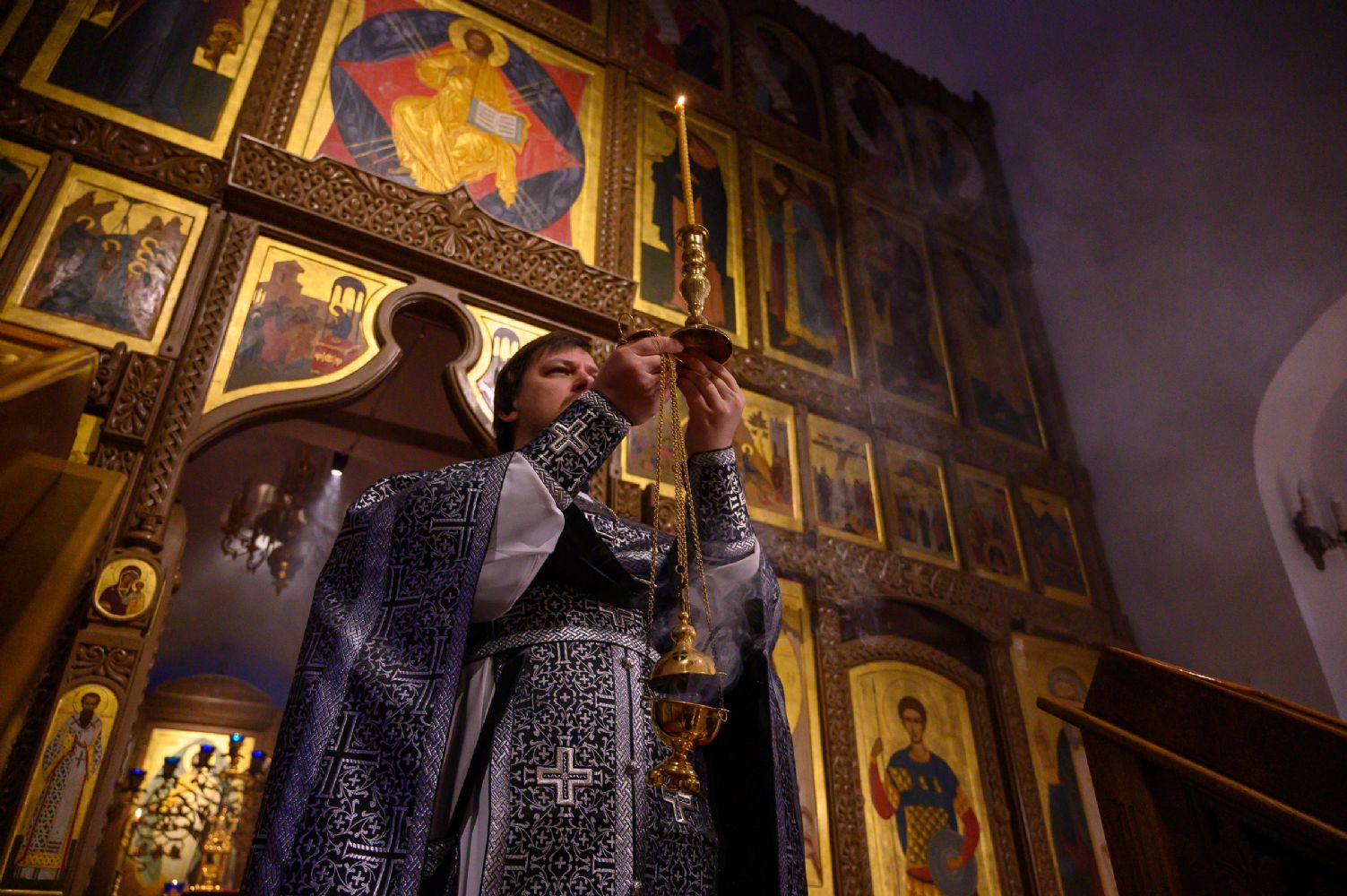 Вечерняя Литургия Преждеосвященных Даров в среду шестой седмицы Великого поста